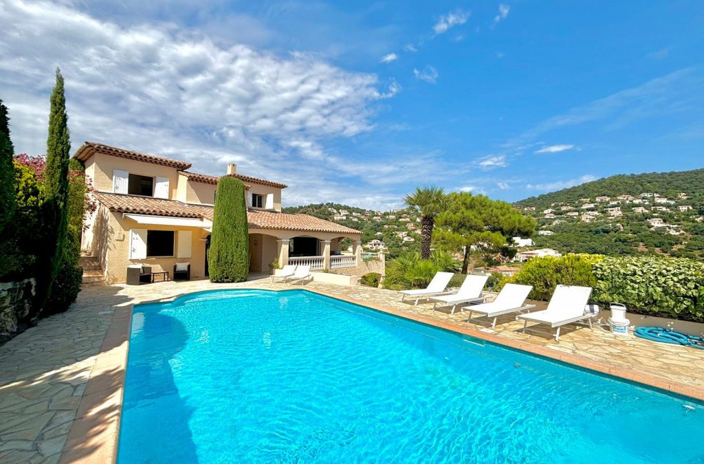 Villa de vacances les issambres